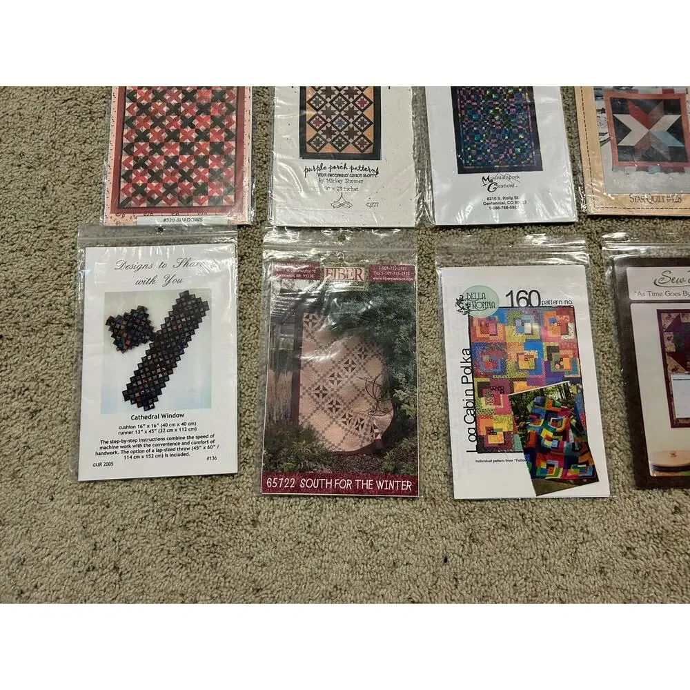 Quilt Patterns Lot of 33 Patterns Designs Mixed Brands/Sizes Z23